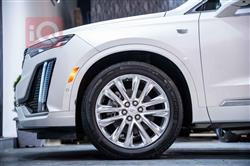كاديلاك XT6